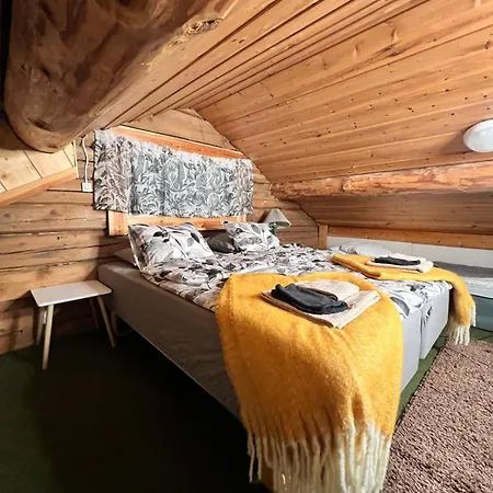 Kotkanpesae Hébergement de vacances *