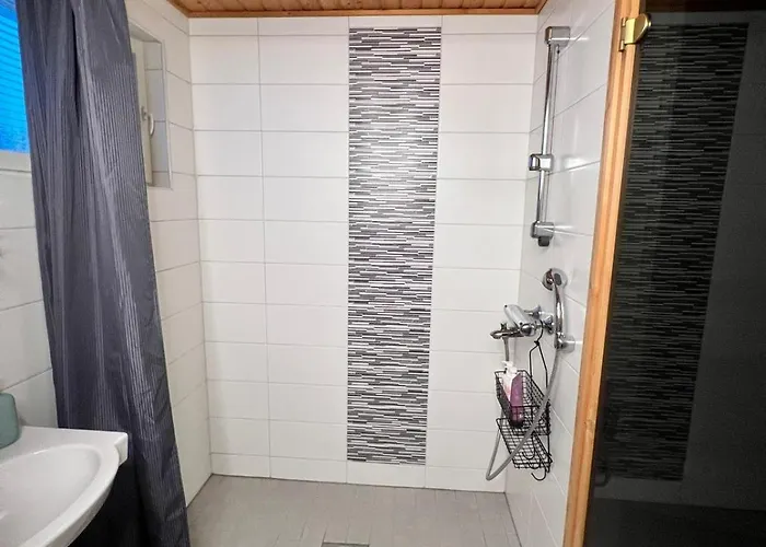 Kotkanpesae Semesterbostad *